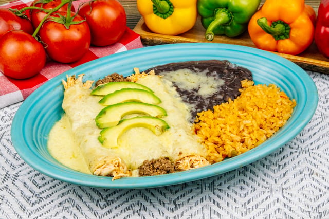 Enchiladas Suizas.