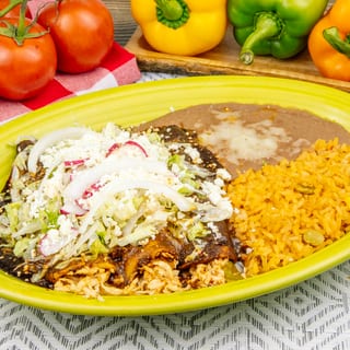 Enchiladas De Mole Poblano